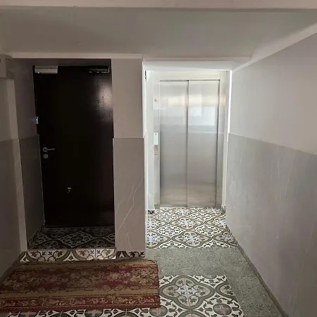 Center Gem - Perfect Location! Apartment *